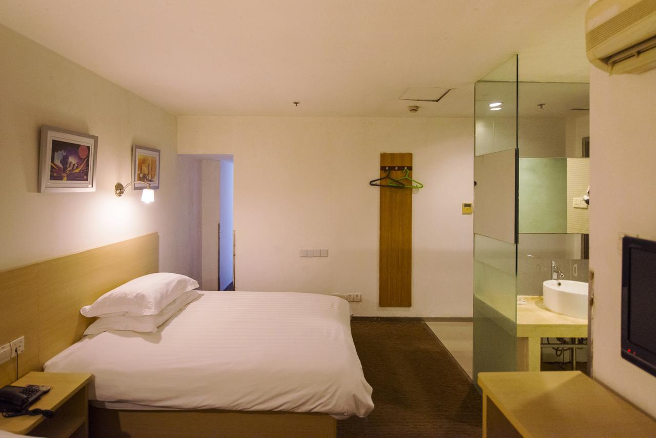 Motel Shanghai Pudong Avenue Yangpu Bridge Dış mekan fotoğraf